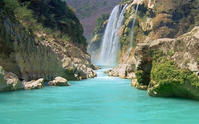 tour a cascada de tamul y cueva de agua min